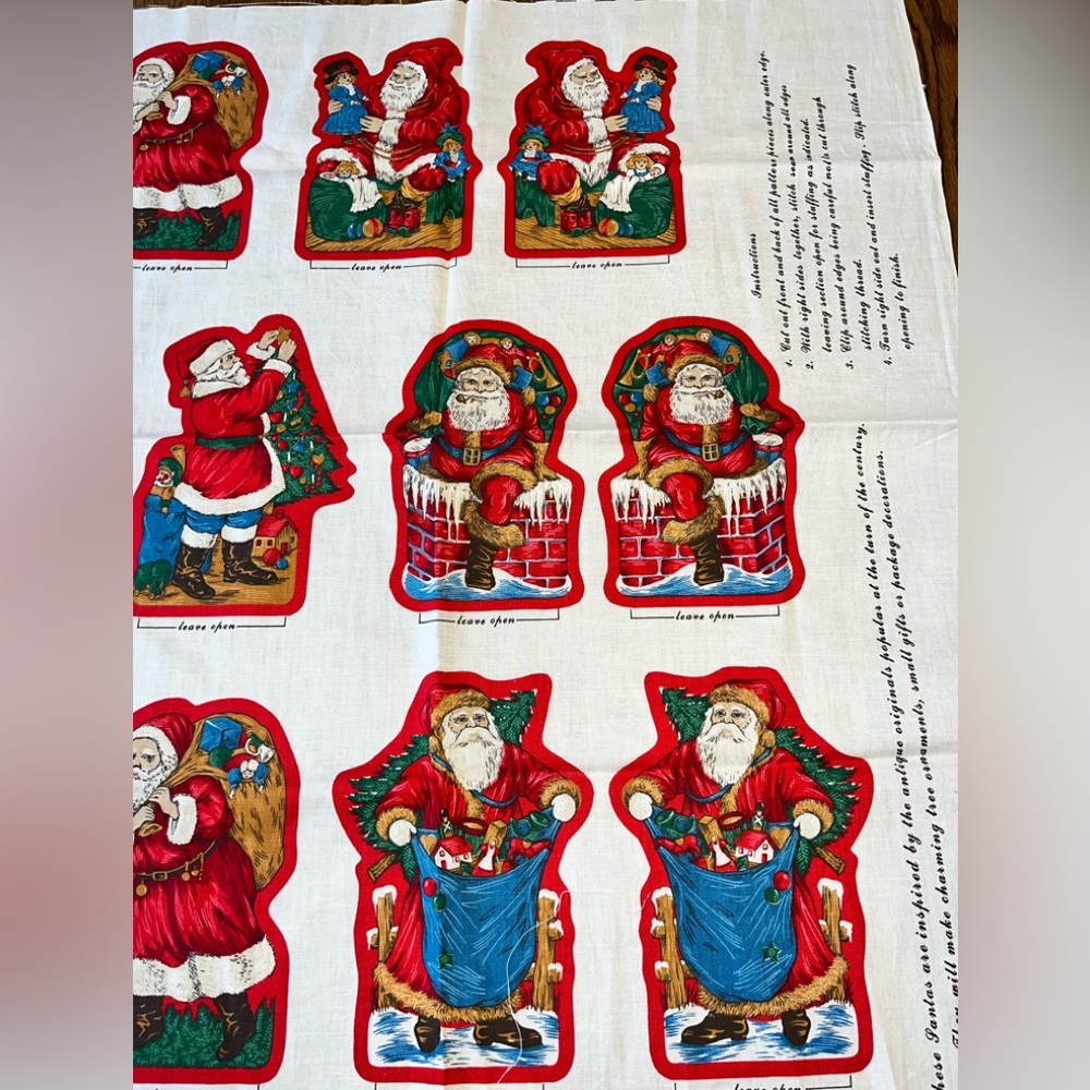 VTG—Cranston print Works Company. Vintage Santa cut/sew fabric panel collection